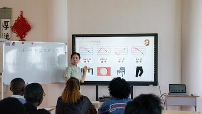 通讯｜中文助力安哥拉年轻人奔向更广阔天地