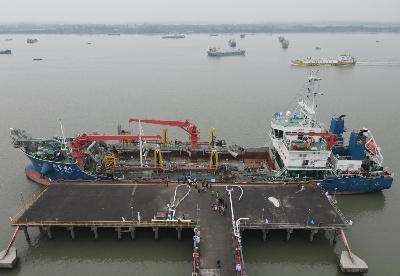 探访中企承包孟加拉国港口大体量疏浚工程