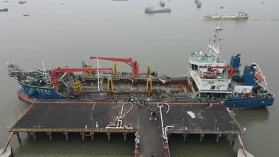 探访中企承包孟加拉国港口大体量疏浚工程