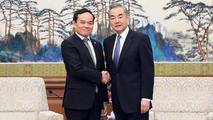 Chinese FM meets with Vietnamese deputy PM in Beijing