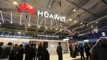 Huawei offers robotics training at student fair in Kenya