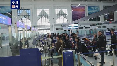 今年一季度新疆霍尔果斯口岸出入境人员超20万人次