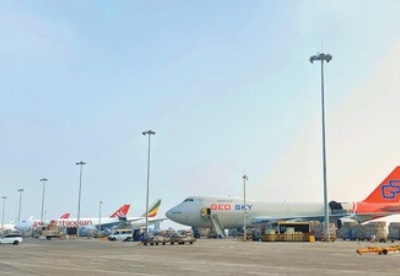 河南郑州新郑国际机场打造“空中丝绸之路”重要节点