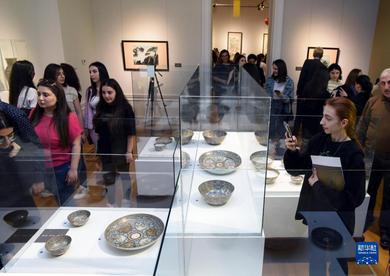 阿塞拜疆国家艺术博物馆举办中国艺术品专题展