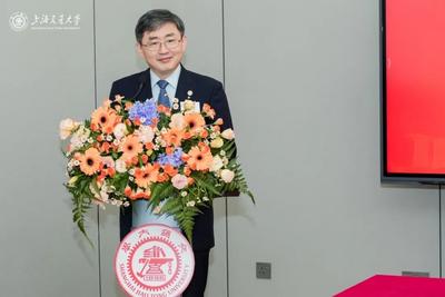 上海交通大学新加坡战略合作协议签署暨校友之家（新加坡）揭牌仪式圆满举行