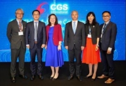 银河海外在新加坡举办首届中国A股策略会