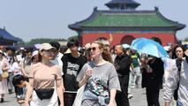 Beijing receives record number of tourists during May Day holiday