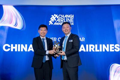 东方航空获得新加坡航空业大奖