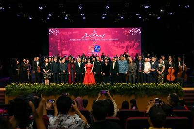 庆祝中马建交50周年联合音乐会在吉隆坡举办