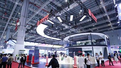 赛拉弗在SNEC 2024光伏展推出全场景应用组件新品