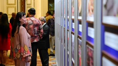 中马建交50周年图片展在吉隆坡举行