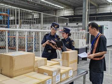 成都海关优化监管便利消费者“买全球”