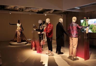 “新生万物——中国非遗与当代设计展”在巴黎展现“中国创造”新名片