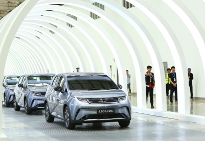 中国电动汽车“给泰国消费者带来惊喜”