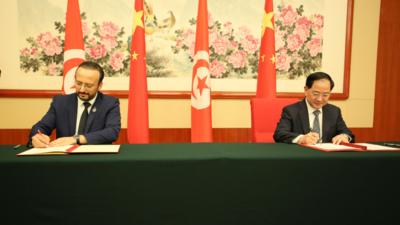 金壮龙会见突尼斯通信技术部部长尼扎尔·本·纳吉