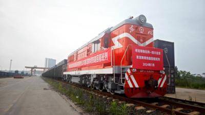 首趟中老跨境铁路（琅勃拉邦—自贡）回程班列抵达自贡