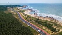 Hainan's round-the-island highway thrives amid summer travel boom