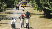 Chinese Embassy in Bangladesh donates supplies to flood-affected areas