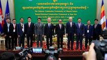 Book on China-Cambodia community with shared future launched in Cambodia