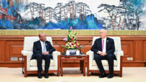 (FOCAC) Senior CPC official meets Namibian president