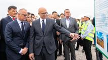 China-built expressway brings opportunity, development: Serbian PM