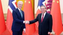 Chinese premier holds talks with Norwegian prime minister