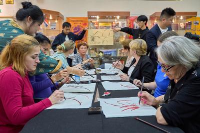 符拉迪沃斯托克举办“友谊之路”中国传统文化推广活动