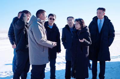 中国驻蒙古国大使赴蒙古国乌兰巴托至达尔汗公路项目考察