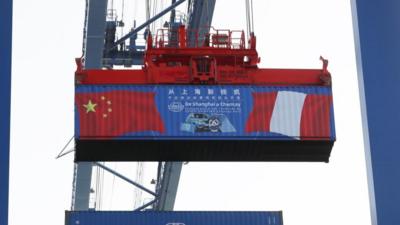 共绘亚太下一个“黄金三十年”光明前景——国际社会高度评价习近平主席出席亚太经合组织第三十一次领导人非正式会议