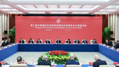 李强同第二届中国国际供应链促进博览会参展参会企业代表座谈
