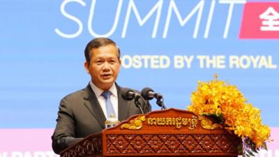 柬埔寨首相：中国是全球经济增长主要推动力