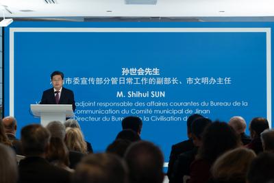 “机遇中国，‘泉’在济南”泉水文化展亮相巴黎