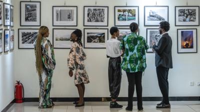 “国社之镜·世纪光影”新闻摄影图片展首进非洲