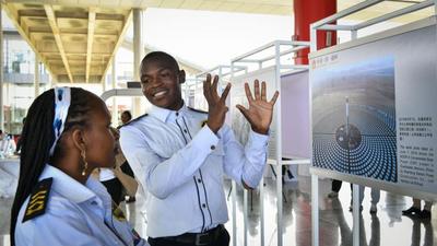 心相近丨“我们就是未来”——习近平主席的关怀激励中非青春“同路人”