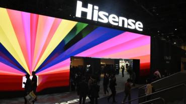 Chinese display technologies draw crowds at CES 2025