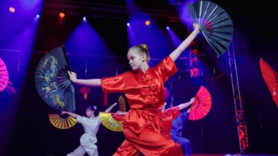 通讯｜载歌载舞迎新春——俄罗斯圣彼得堡市举办中小学春节联欢节