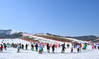 Winter Asiad ignites "skiing economy" in east China city