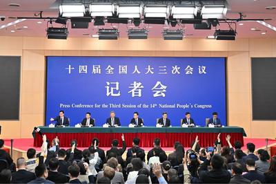 两会现场速递｜以实招硬招推动经济持续回升向好——五部门主要负责人回应中国经济热点问题