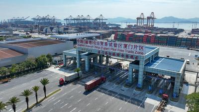 “朋友圈”持续扩大 更多“中国制造”出海——厦门港开年一线观察