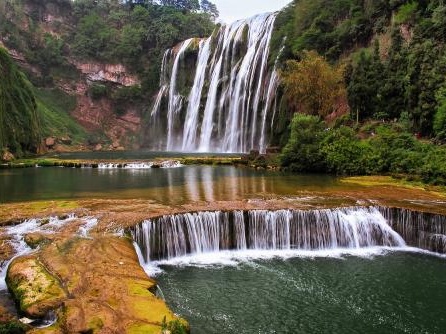 About 40 pct of China's top-level scenic spots reopened: report