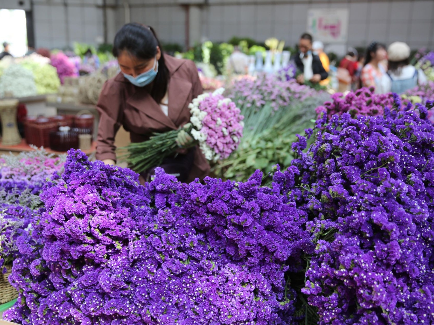 Auctioned transaction at Kunming flower market up 22.7 pct 