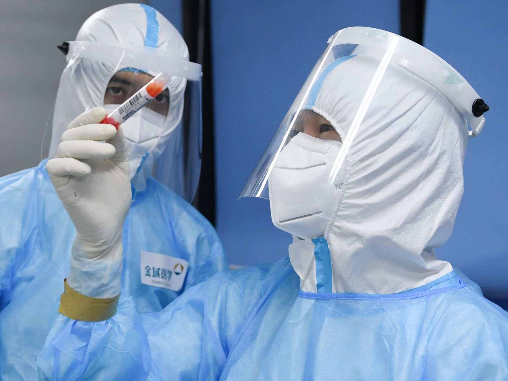 China supports global scientists in conducting research on source, transmission route of virus 