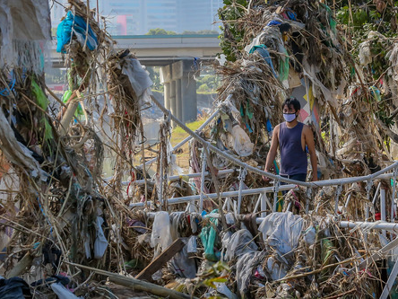 China delivers donations to Philippine typhoon victims 